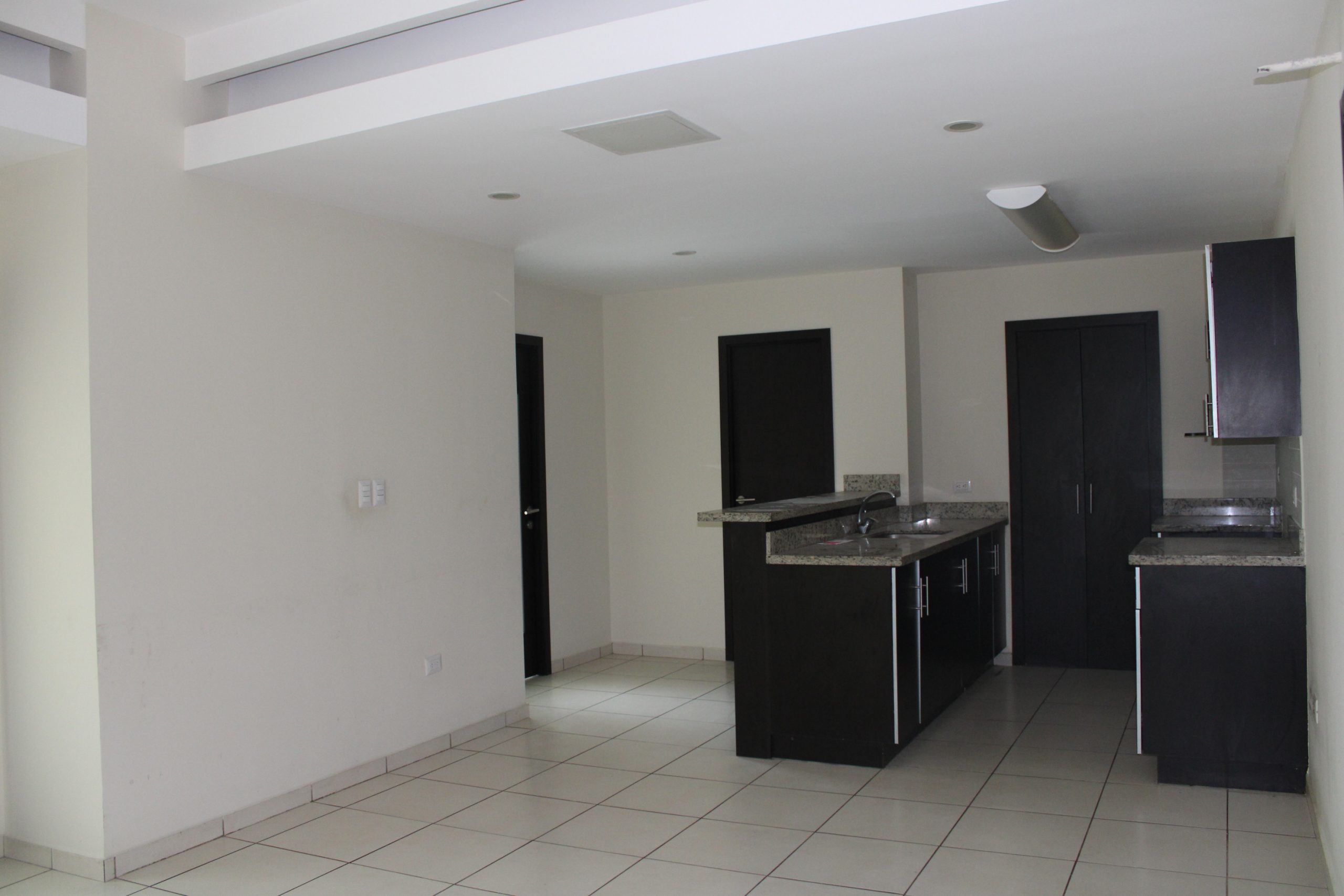 Se Alquila Apartamento de 2 habitaciones en Centro Morazán de 81.00m2