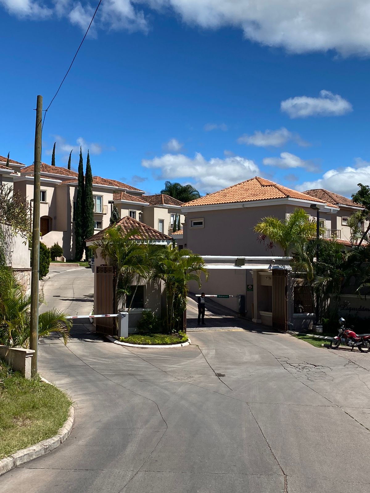 Residencia en venta Lomas del Guijarro