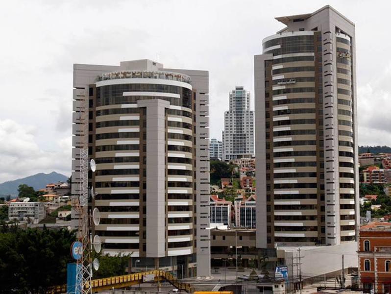 Se Alquila Local Comercial en Torre Metrópolis de 17.10mts2 – GeoHome