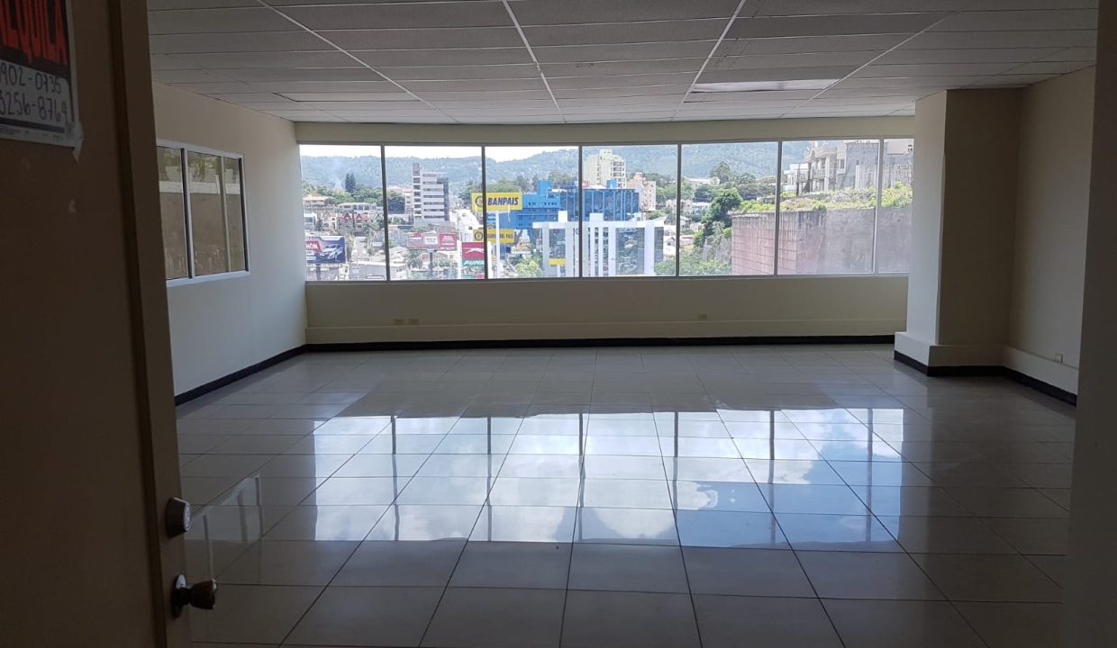 WhatsApp Image 2022-11-17 at 2.52.09 PM (4)